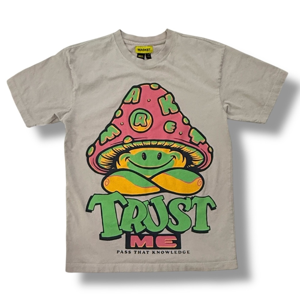 Market Smiley T-shirt Trust Me Pass That Knowledge Mushroom Light Tie dye S